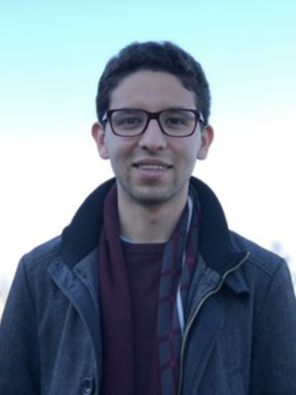  Roger Rubio-Sanchez