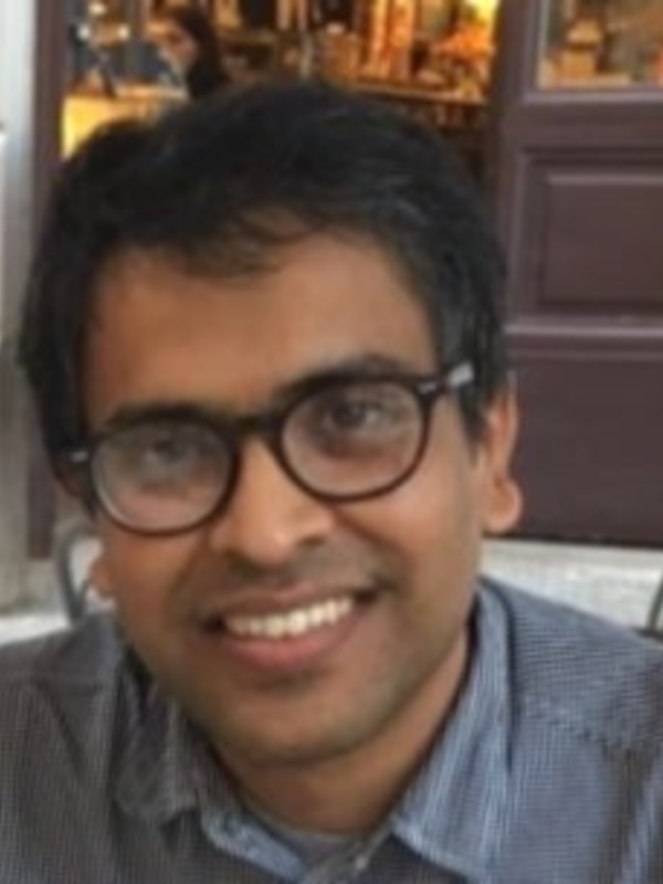 Dr Rajesh Shahapure